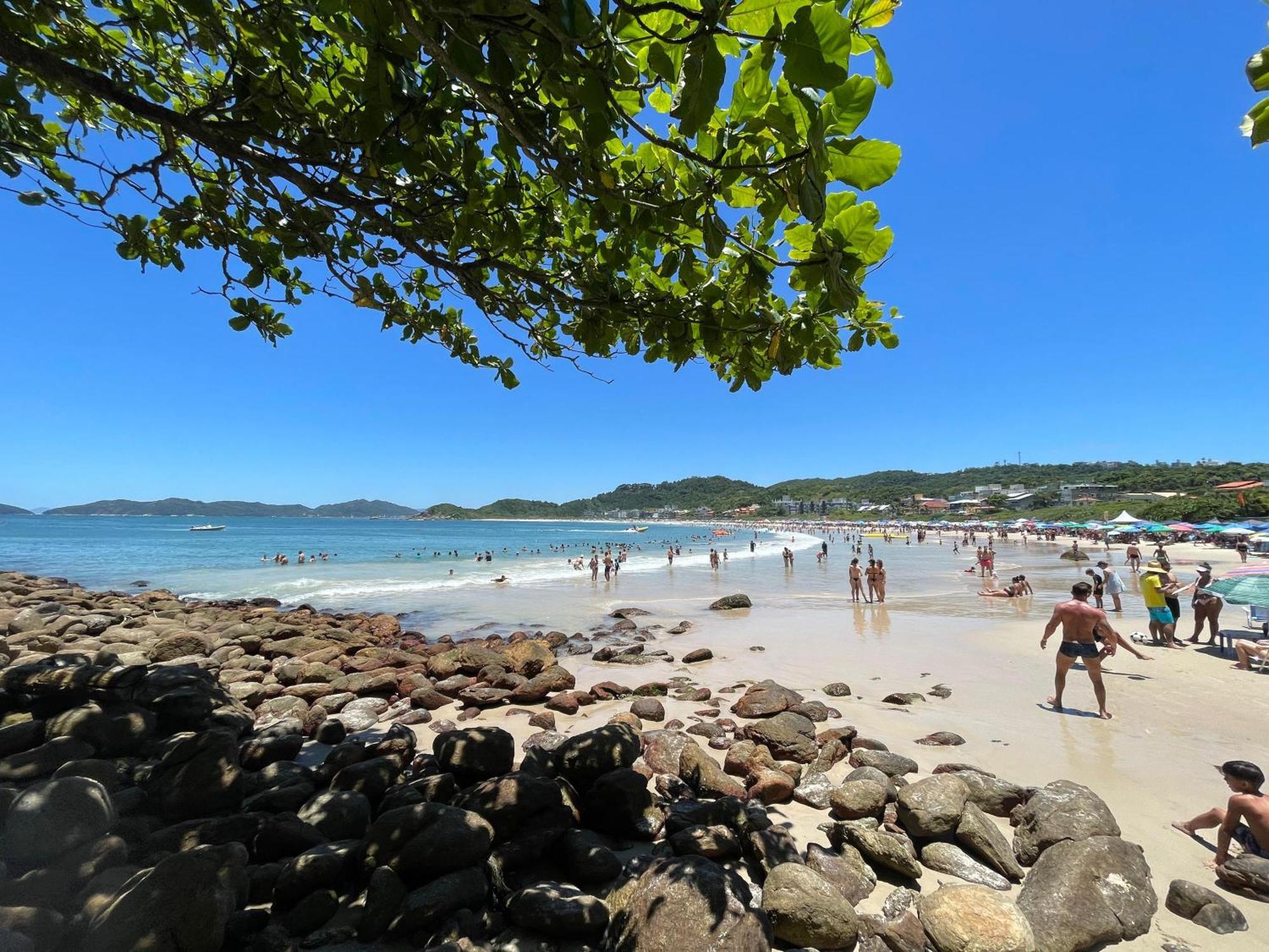 Apto Terreo A 100Mts Do Mar Bombinhas Zewnętrze zdjęcie